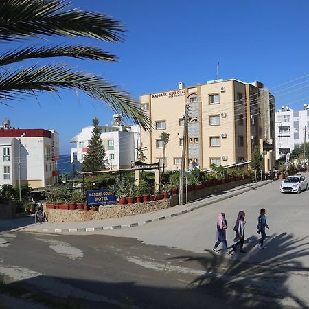 Kasgar Court Hotel Agia Varvara Ngoại thất bức ảnh