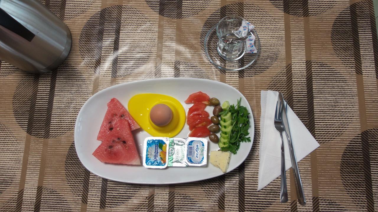 Kasgar Court Hotel Agia Varvara Ngoại thất bức ảnh